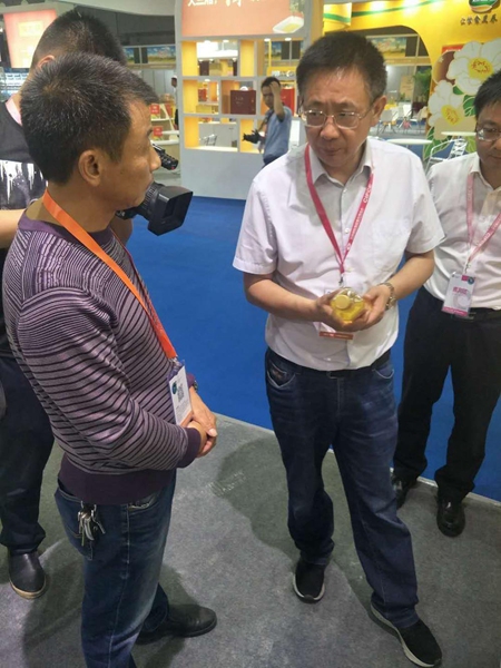 伟德国际,油茶莳植生产加工销售,植物油莳植生产加工销售